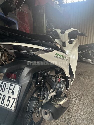 Cần bán xe Sh160i anh em nào cần liên hệ
