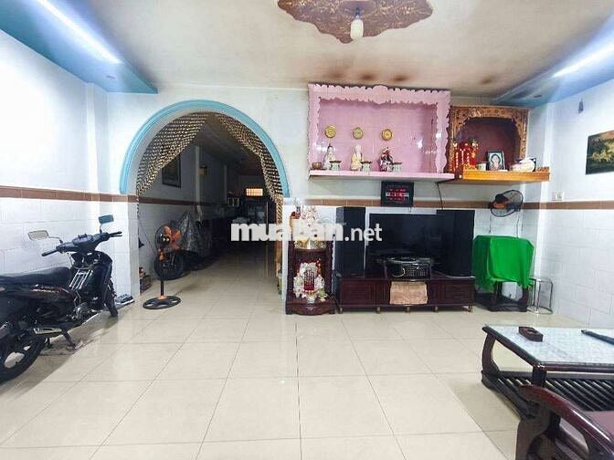 Cho Thuê nhà nguyên căn Mặt Tiền Tô Hiệu 3 Tầng Tân Phú 16 triệu 