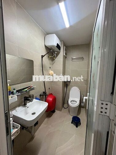 Cần bác căn góc 2PN chung cư Phong Bắc, ban công mát mẻ, full nội thất