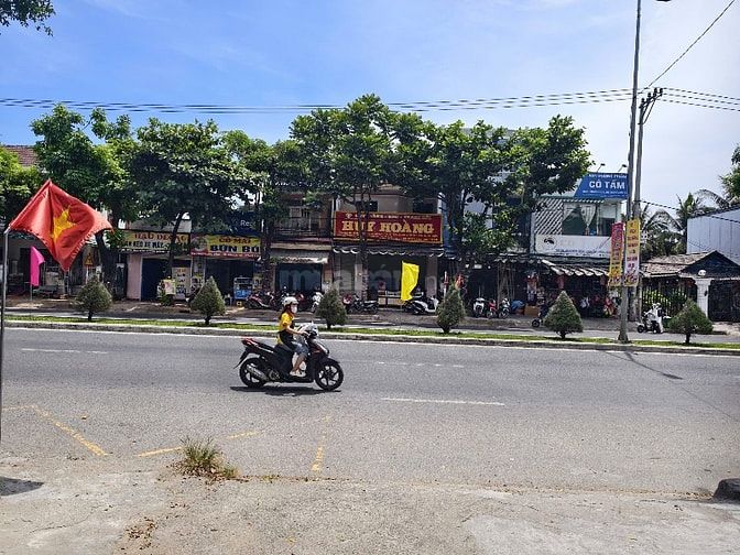 BÁN RẺ 5.7 TỶ NHÀ 101M² MẶT TIỀN NGUYỄN LƯƠNG BẰNG 33M KẸP KIỆT, 