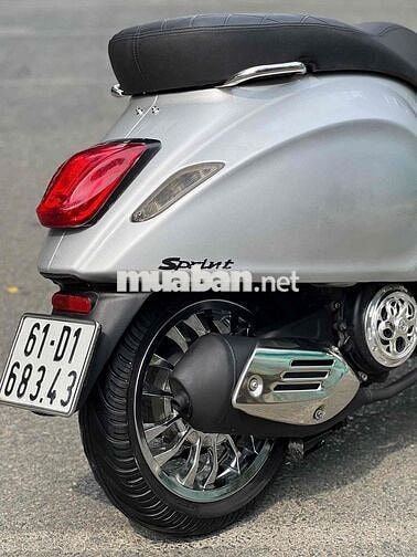 Vespa Sprint 3V bstp 9c keng nợ xấu trả 50% ạ