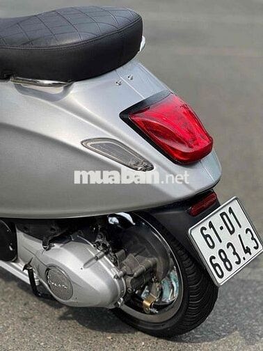 Vespa Sprint 3V bstp 9c keng nợ xấu trả 50% ạ
