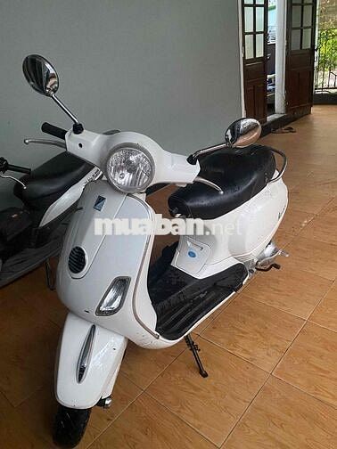 bán xe Vespa màu Trắng máy êm xe chất