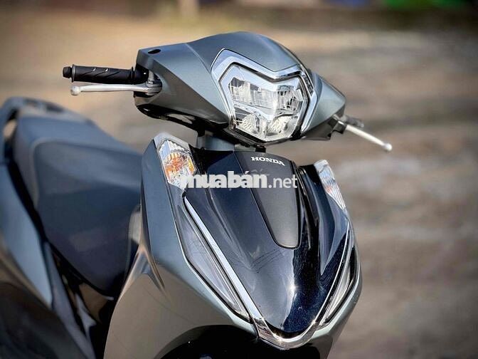 Honda Lead 4V Xanh Đen 9xxxx km