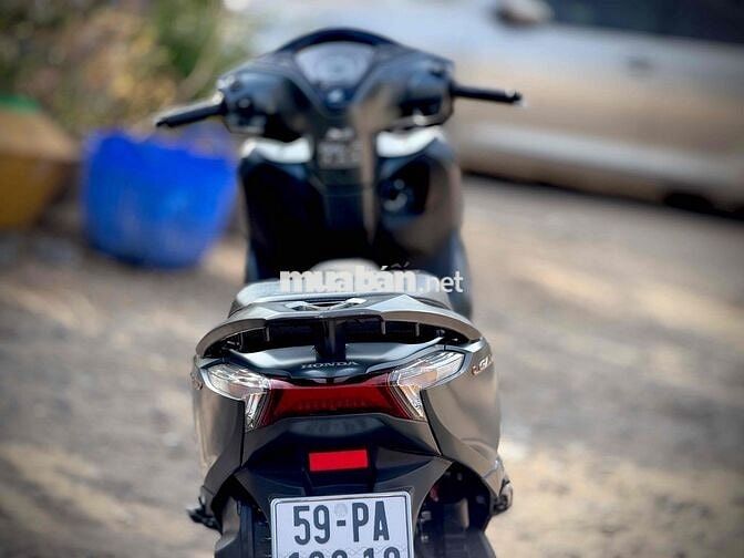 Honda Lead 4V Xanh Đen 9xxxx km