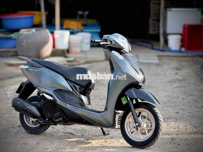 Honda Lead 4V Xanh Đen 9xxxx km