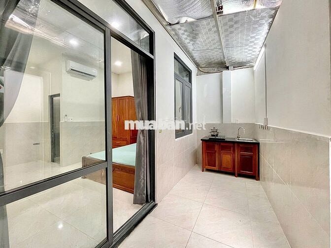 STUDIO TÁCH BẾP, SÂN RIÊNG - FULL NỘI THẤT NGAY KCX TÂN THUẬN