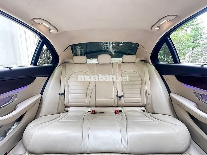 Mercedes C200 Exclusive 2018, 299tr nhận xe luôn