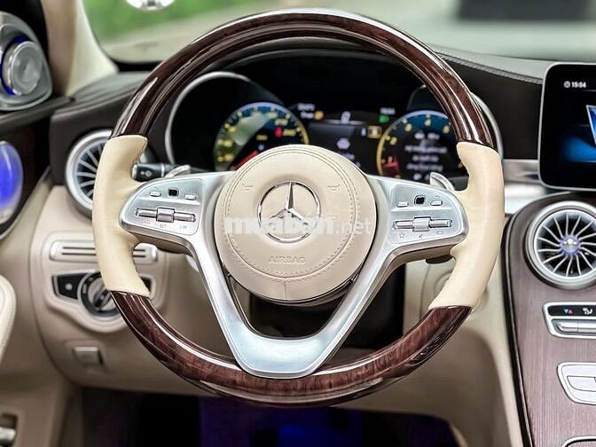Mercedes C200 Exclusive 2018, 299tr nhận xe luôn