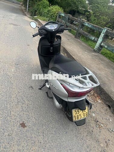 Honda Lead Bạc
