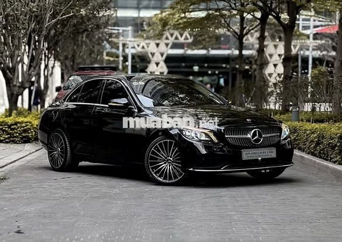 Mercedes C200 Exclusive 2018, 299tr nhận xe luôn