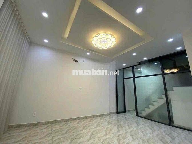 CHO THUÊ NHÀ MT TRẦN MINH QUYỀN, QUẬN 10 (4,5x19m, 3 lầu 6PN)