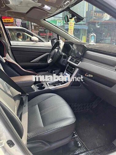 Mitsubishi Xpander Premium 2023 6890 km