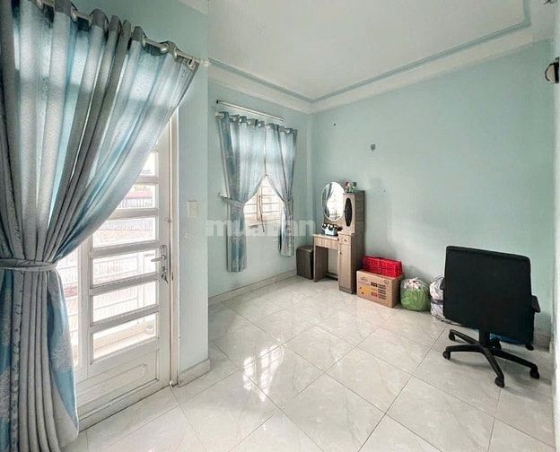 VỊ TRÍ VIP - HAI MẶT HẺM - MỘT CĂN RA MT THÁI PHIÊN - 4 TÂNG BTCT - DT