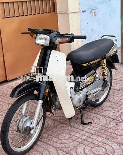 Honda Dream HQ Đen trắng