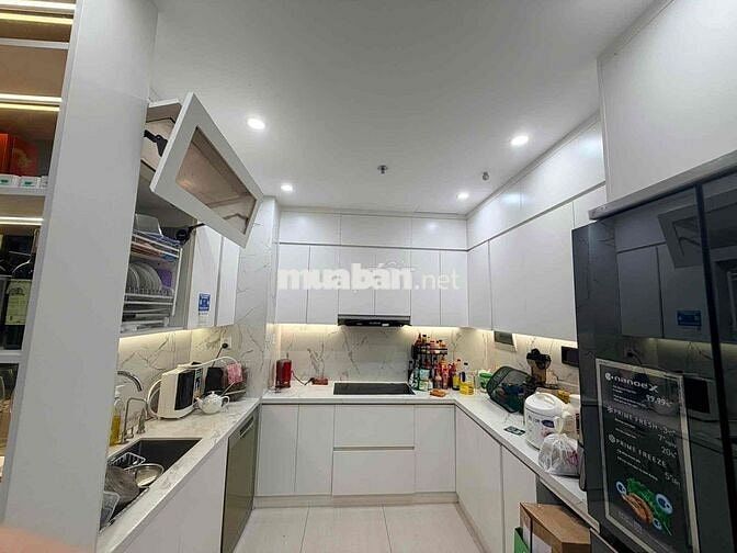 CẦN BÁN! CĂN HỘ CHUNG CƯ Ở VINSMART. DIỆN TÍCH 106M2 VỚI 3PN , 3WC