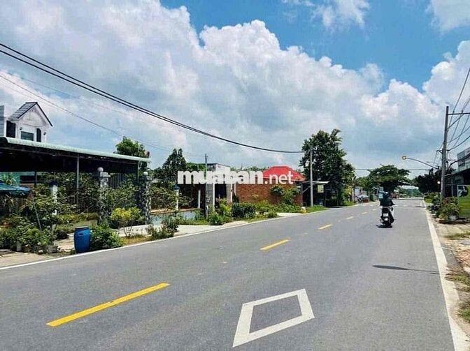 ĐẤT 270m2 NGAY TRUNG TÂM CHƠN THÀNh GẦN KHU CÔNG NGHIỆP BECAMEX