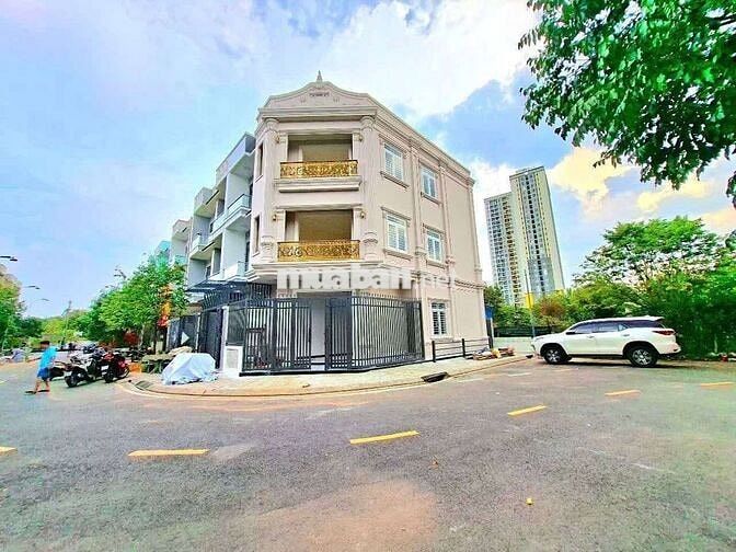 Cho thuê căn góc gần ngã 3 Cây Điệp