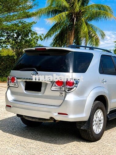 Toyota Fortuner 2013 Bạc