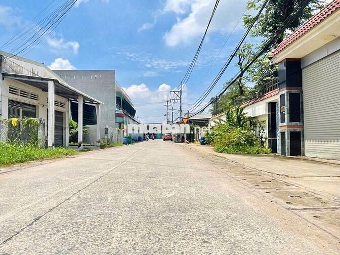 BÁN ĐẤT THỔ CƯ 240M2 NGAY TÂN PHÚ TRUNG, GIÁ 550TR