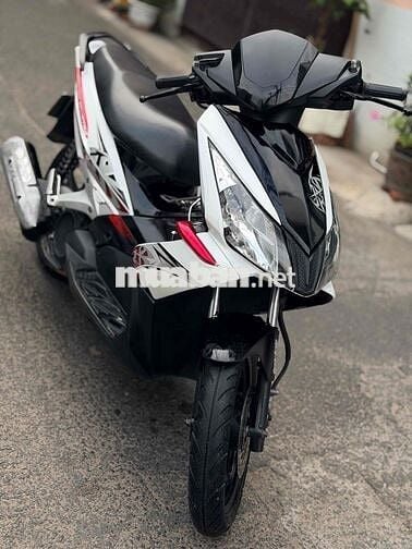 Honda Air Blade Trắng đen đỏ