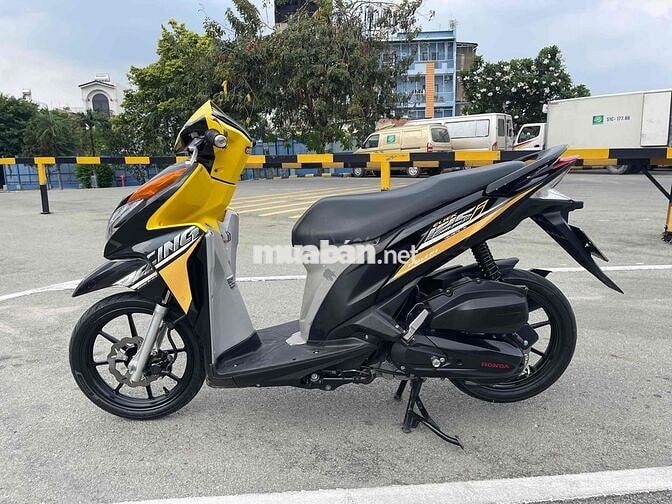 Honda Click Thái Đen Vàng