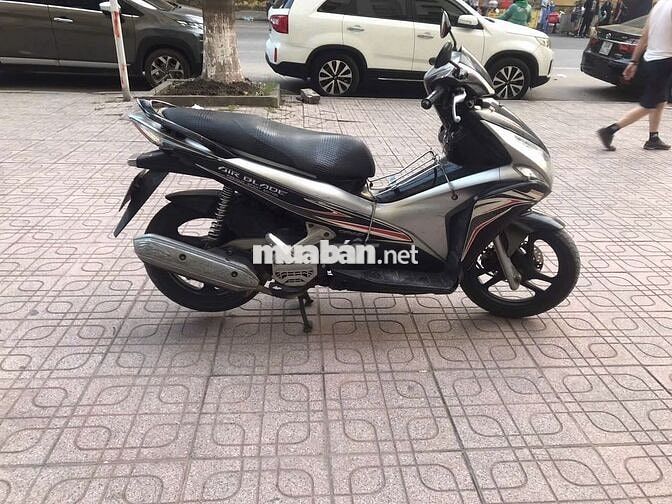 Honda Air Blade Đen bạc