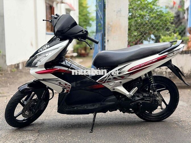 Honda Air Blade Trắng đen đỏ