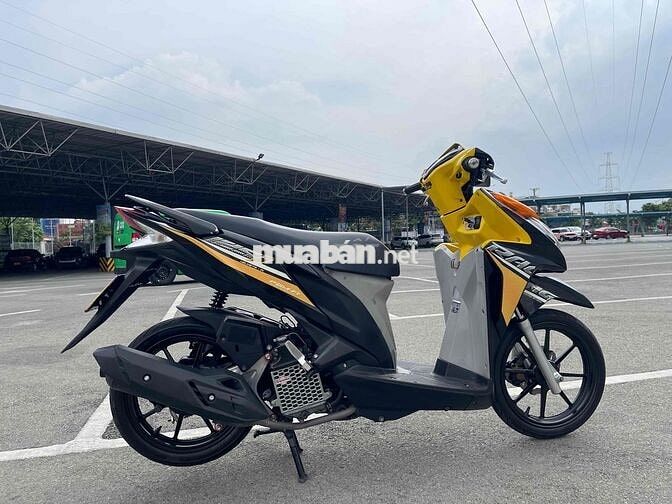 Honda Click Thái Đen Vàng