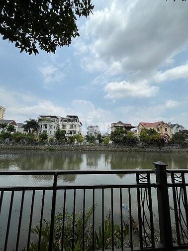 Còn lô đất rẻ nhất đông thủ thiêm- có sổ giá chỉ nhỉnh 100tr
