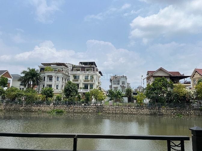 Còn lô đất rẻ nhất đông thủ thiêm- có sổ giá chỉ nhỉnh 100tr