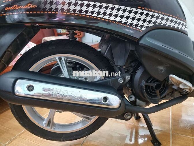 Yamaha Mio Nâu trắng