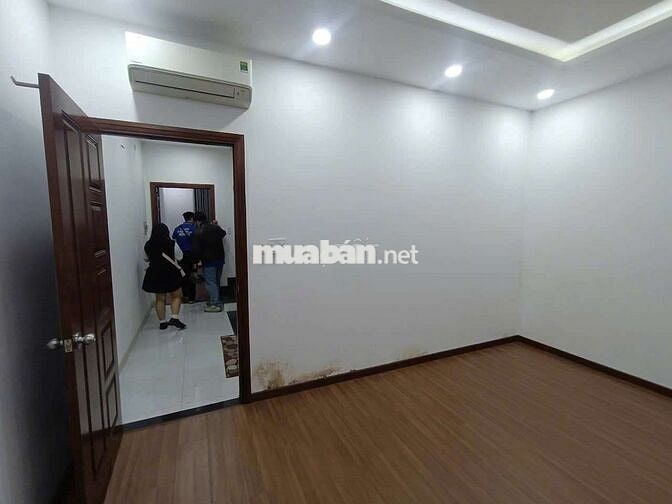 NHÀ MẶT TIỀN NGAY CHUNG CƯ MOONLIGHT ĐẶNG VĂN BI, 3 LẦU CÓ HẦM 5X18M 