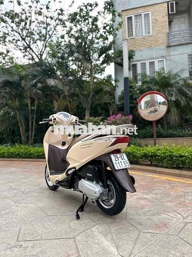 Honda Lead 2021 zin 100%
