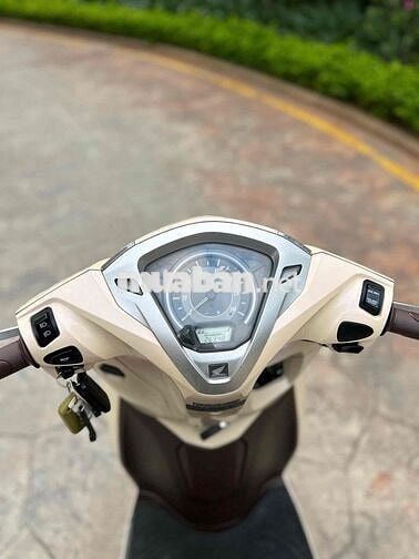 Honda Lead 2021 zin 100%