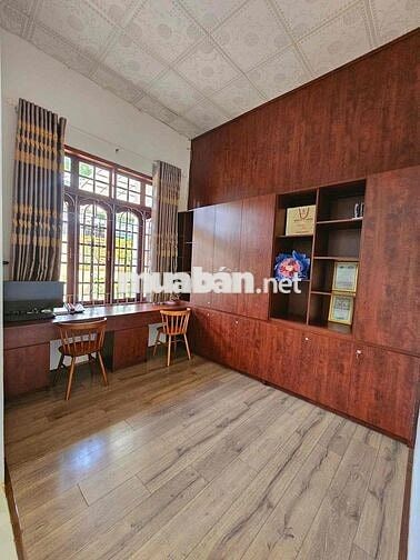 Cho Thuê Biệt Thự Hơn 400m2 Amakhe