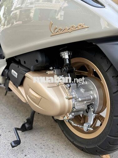 Piaggio Vespa Sprint 125cc 2026 Kỷ niệm 80 năm