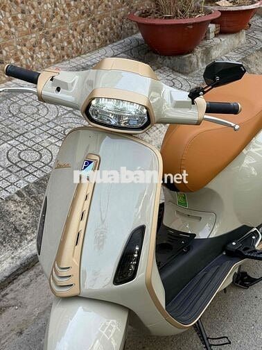 Piaggio Vespa Sprint 125cc 2026 Kỷ niệm 80 năm