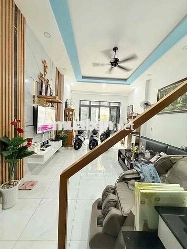 BÁN NHÀ 50M MẶT TIỀN HOÀNG HOA THÁM KHUVIP K300 - KINH DOANH ĐA NGHỀ