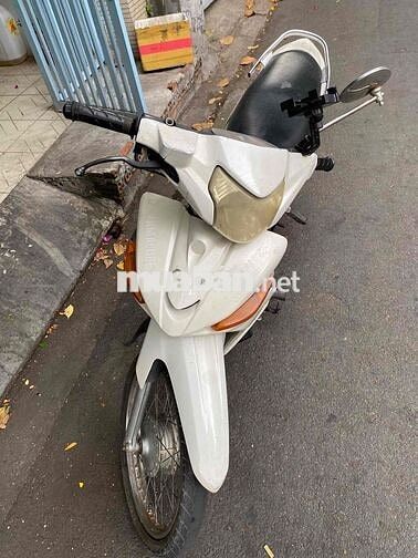 cầm nhượng lại yamaha taurus màu trắng