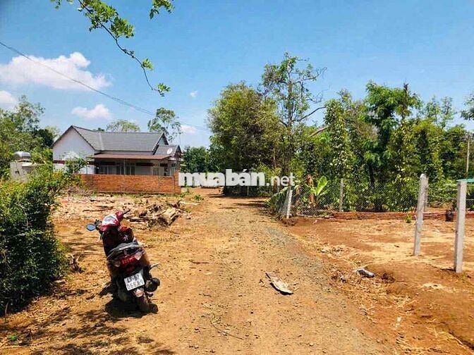 Đất đẹp Siêu Dài Eatieu Cukuin
