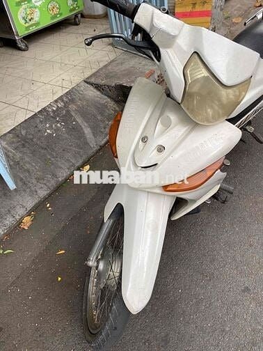 cầm nhượng lại yamaha taurus màu trắng