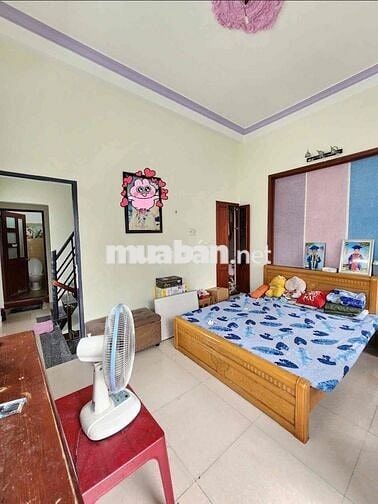 NHÀ ĐÔNG HOÀ 100M2 SÂN Ô TÔ -GIÁ CHỈ 990 TRIỆU