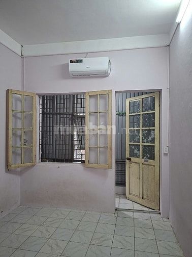 Cho thuê phòng lâu dài tại nhà 17 hẻm 173/68/147 Hoàng Hoa thám 