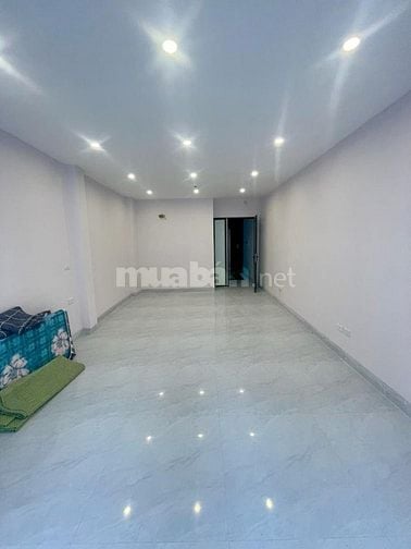 Bán nhà mặt phố Phạm Thật Duật 55m, 8 tầng, mt 4.2m. Giá: 37 tỷ