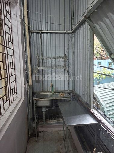 Cho thuê phòng lâu dài tại nhà 17 hẻm 173/68/147 Hoàng Hoa thám 