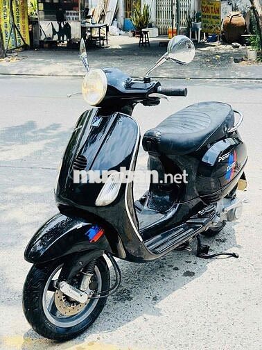 Piaggio Vespa LX 150cc Biển 5678 VIP