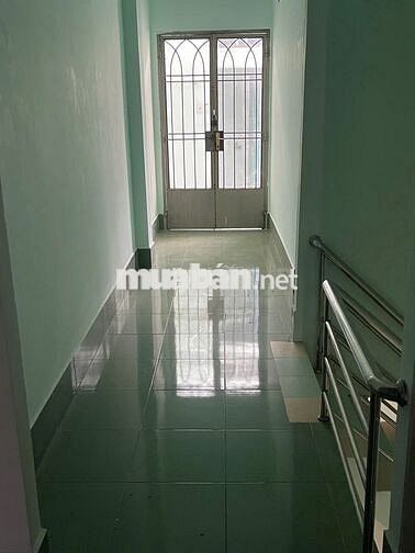 Định cư nước ngoài, bán nhà mặt tiền Nguyễn Văn Linh, phường Hồng Ngự