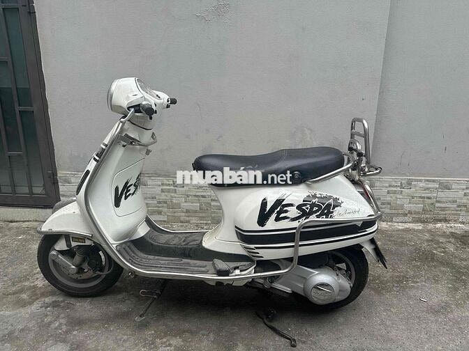 Piaggio Vespa màu Trắng phun xăng điện từ