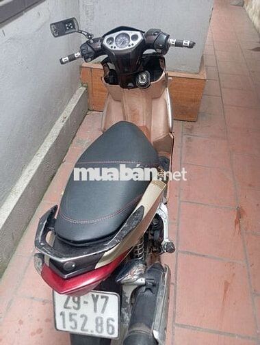 Honda Air Blade Đen, Vàng đồng